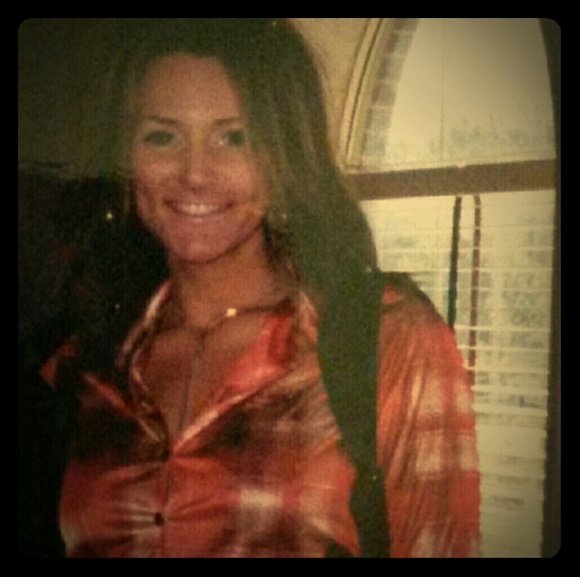 Meet your Posher, Erika - Picture 1 of 1